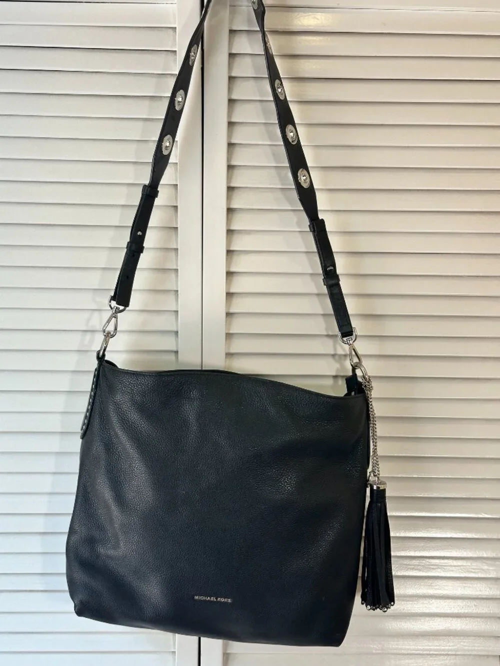 Michael Kors Black Leather Purse with Tassle.